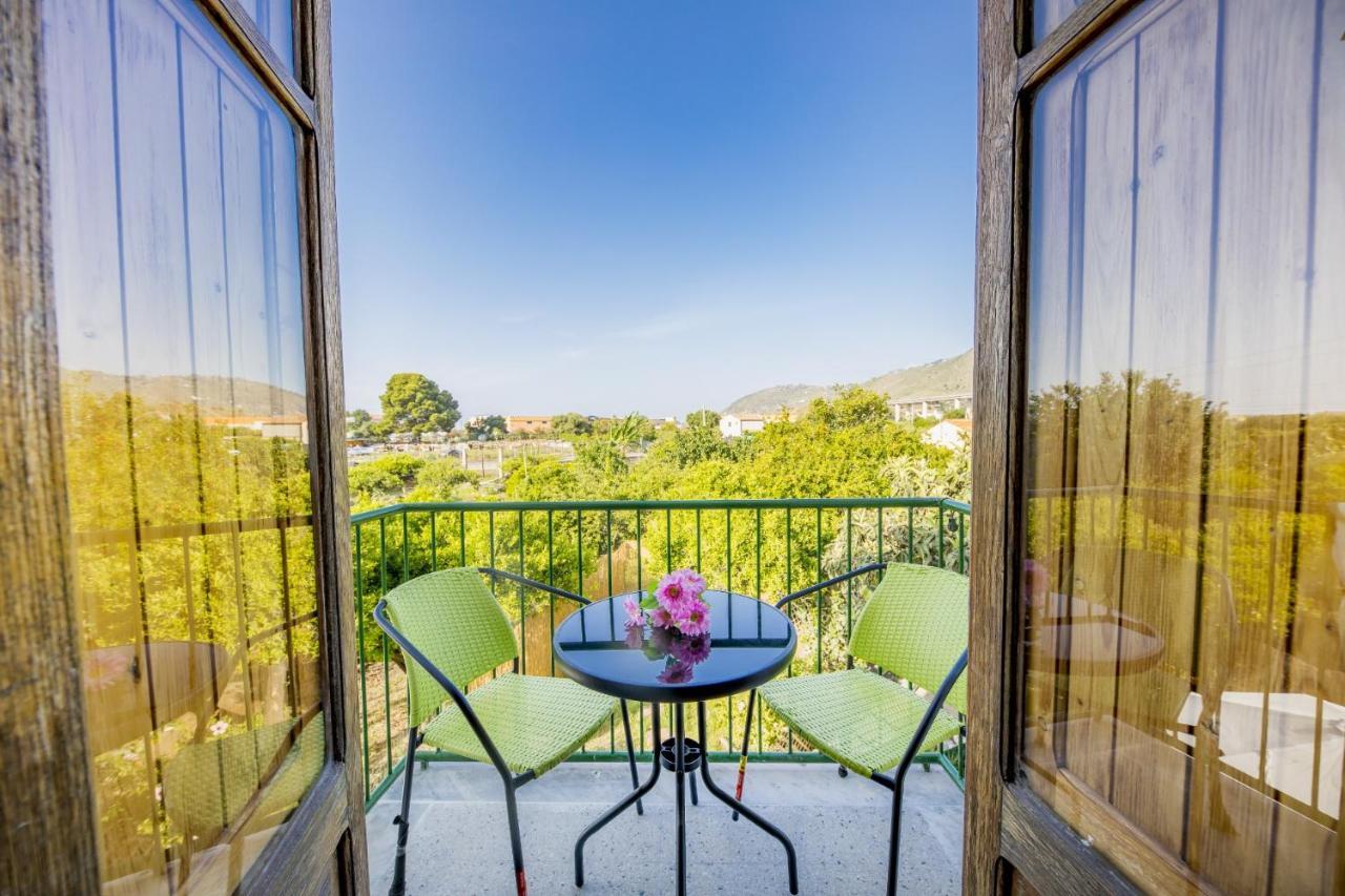 House Cefalu 1915 Lascari Luaran gambar